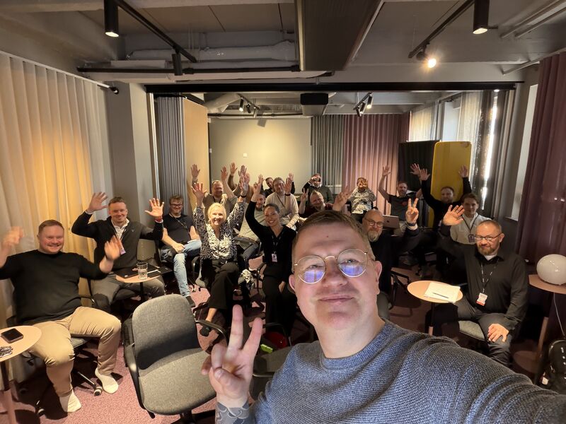 LOIHDE | Moderni myyntivalmennus